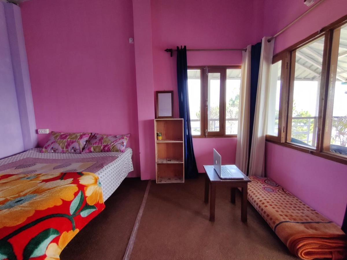 Bhanu Homestay, Kasar Devi Almora Buitenkant foto